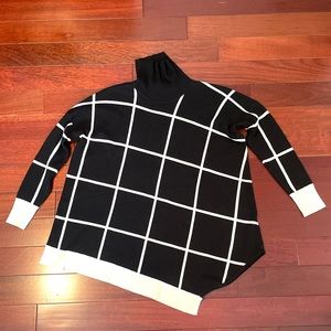 Elena Wang women’s turtle neck sweater size M 80% viscose